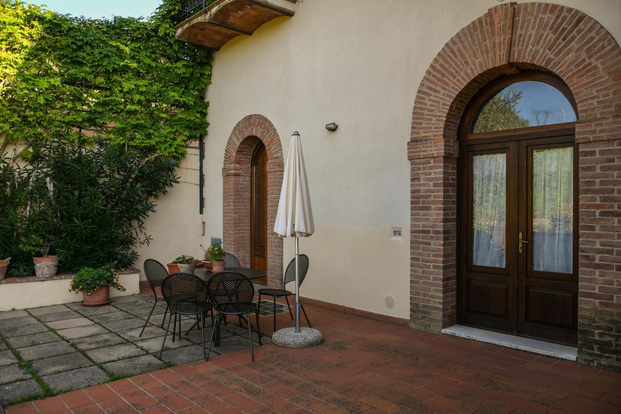 Podere Le Monache มอนตาโยเน ภายนอก รูปภาพ